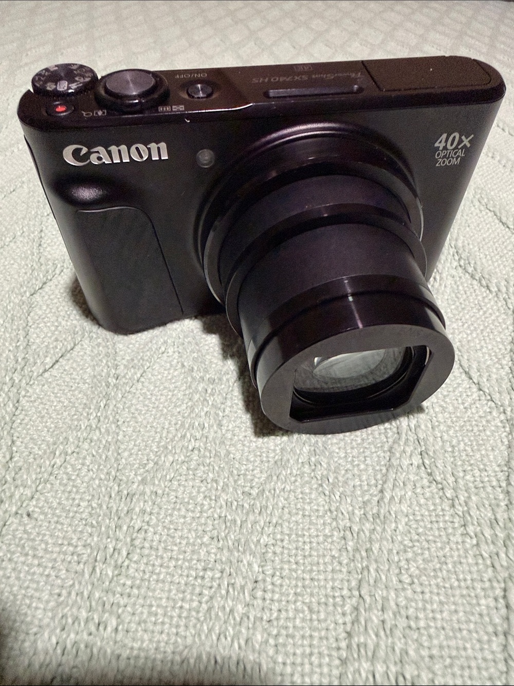Canon Powershot SX-740 HS - Picture 2 of 8